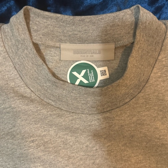 Fear of God Essentials T-Shirt never worn - Picture 3 of 4